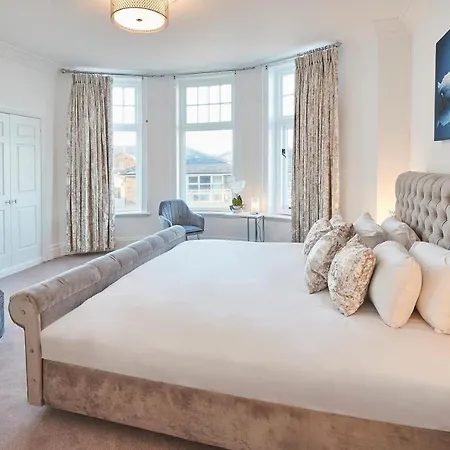 Daire Host & - Captain's Deck Seafront